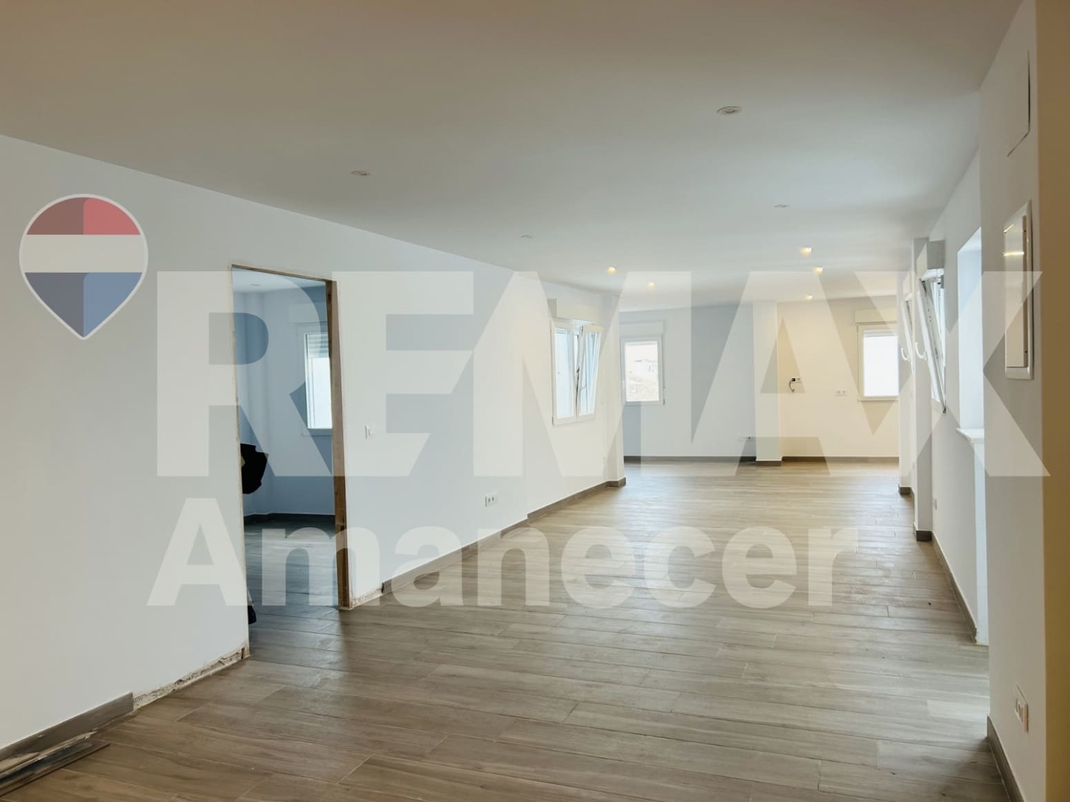 3 soveværelse Lejlighed til leje i Denia - € 1.300 (Ref: 9652883)