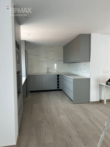 Piso de 3 habitaciones en El Puerto, Dénia en alquiler - 1.300 € (Ref: 9652883)