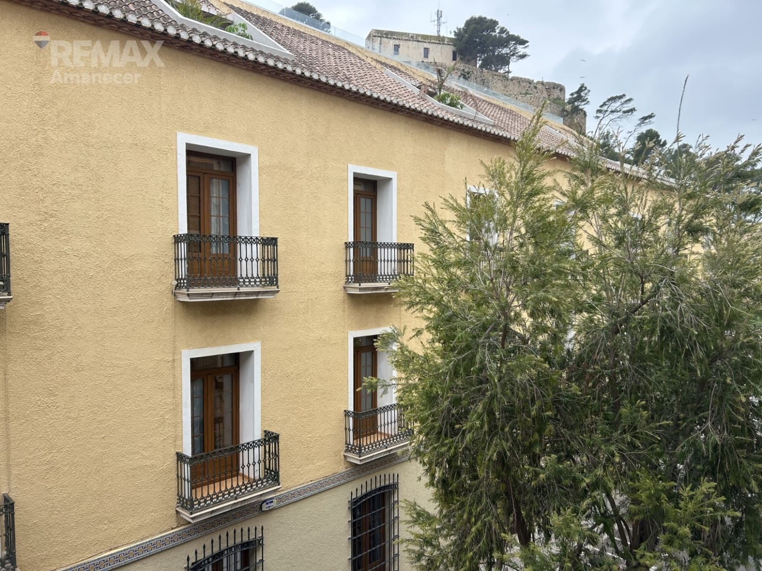3 bedroom Flat for rent in Denia - € 1,300 (Ref: 9652883)