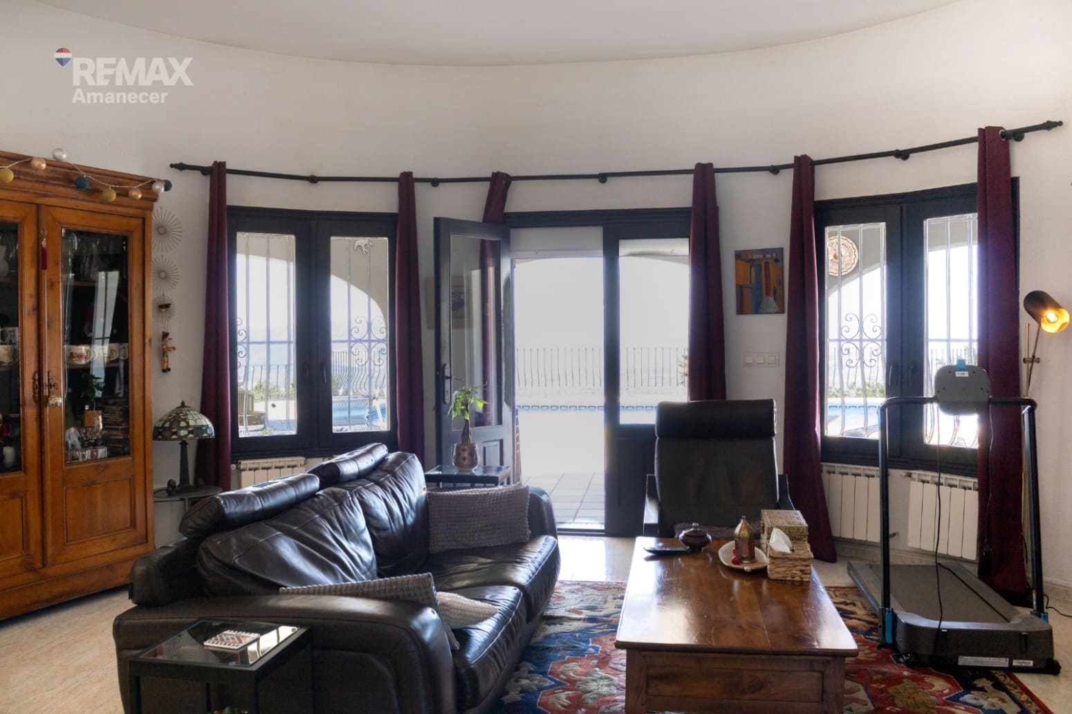 3 bedroom Villa for sale in Rafol de Almunia with pool garage - € 489,000 (Ref: 9733405)