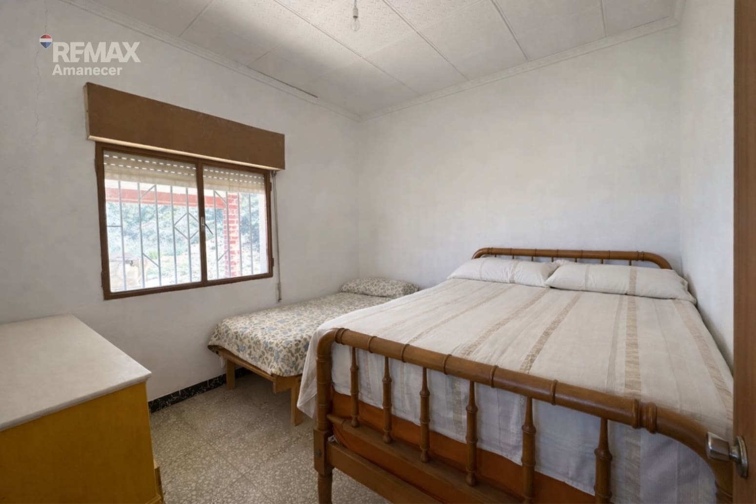 3 soveværelse Villa til salg i Enguera med garage - € 75.000 (Ref: 9749342)