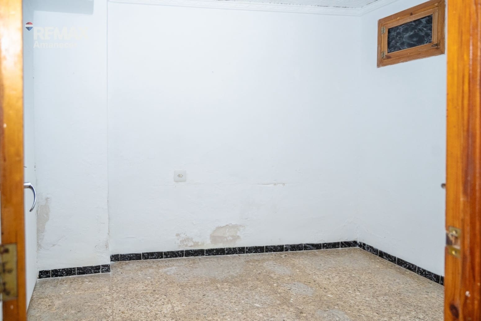 4 soveværelse Villa til salg i Enguera - € 68.000 (Ref: 9749343)