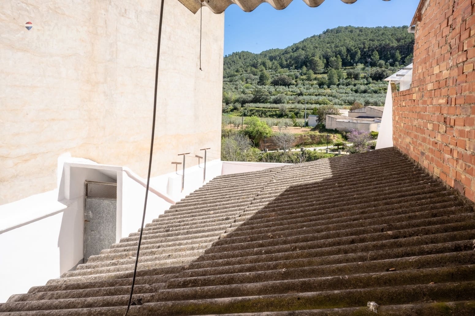 4 soveværelse Villa til salg i Enguera - € 68.000 (Ref: 9749343)