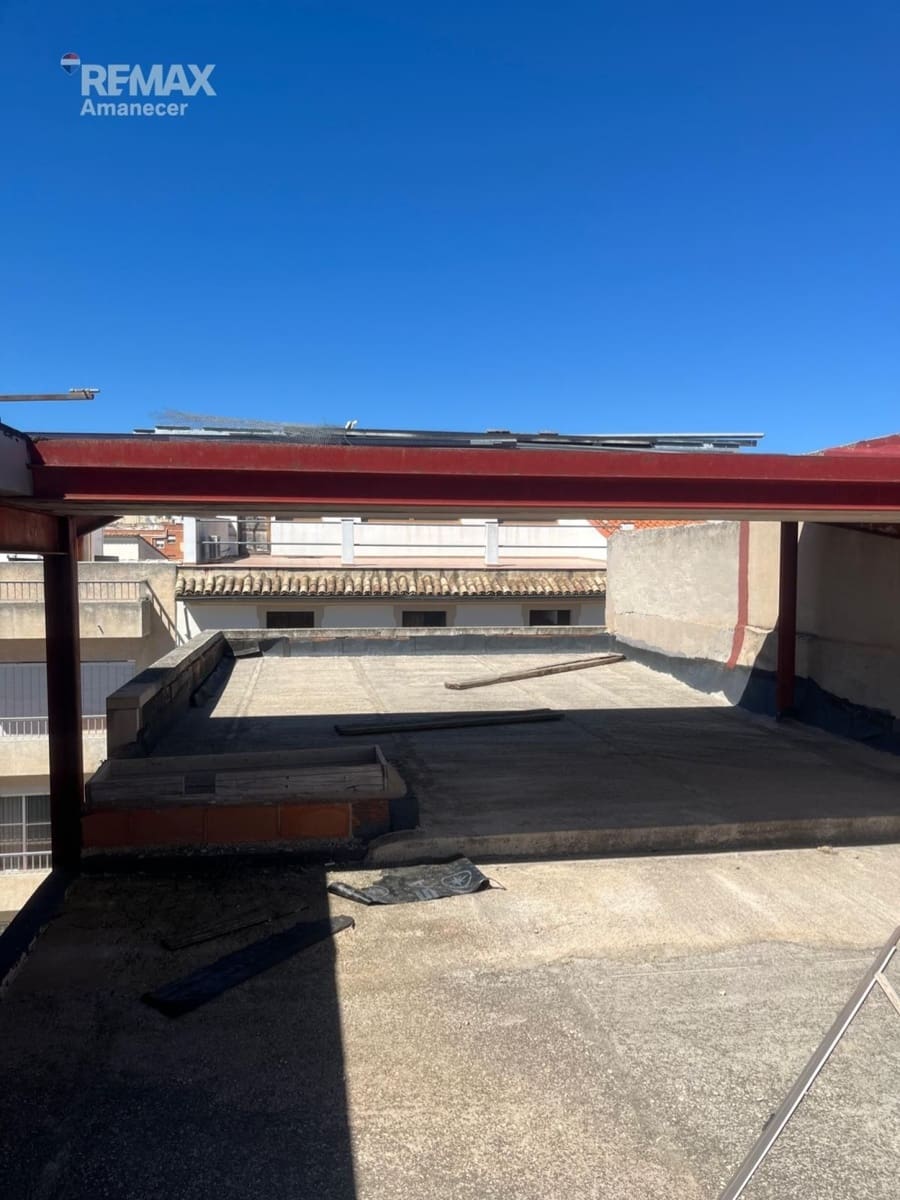 Flat for sale in L'Olleria - € 110,000 (Ref: 9777523)