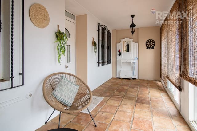 3 soveværelse Villa til salg i Orba - € 300.000 (Ref: 9819330)