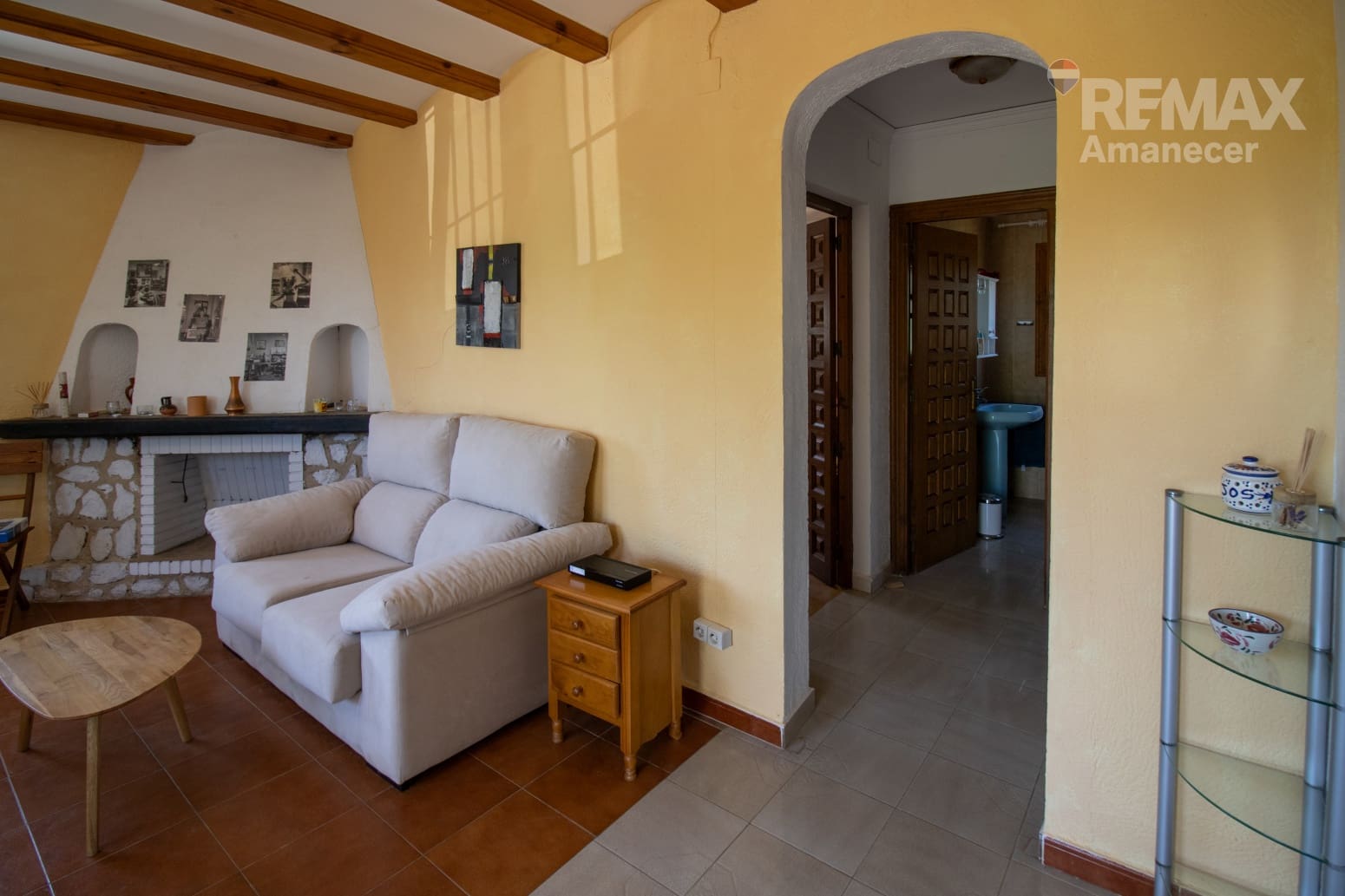 3 bedroom Villa for sale in Denia with pool garage - € 250,000 (Ref: 9834671)