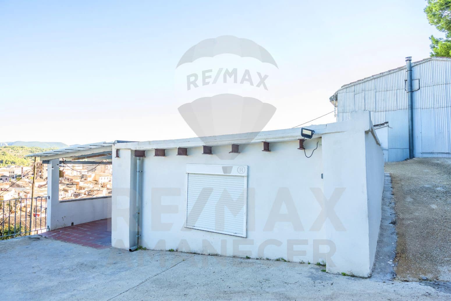 8 bedroom Villa for sale in Cocentaina - € 280,000 (Ref: 9847512)