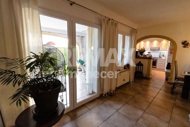 3 soverom Villa til salgs i El Montgó, Dénia med svømmebasseng garasje - € 495 000 (Ref: 9847513)