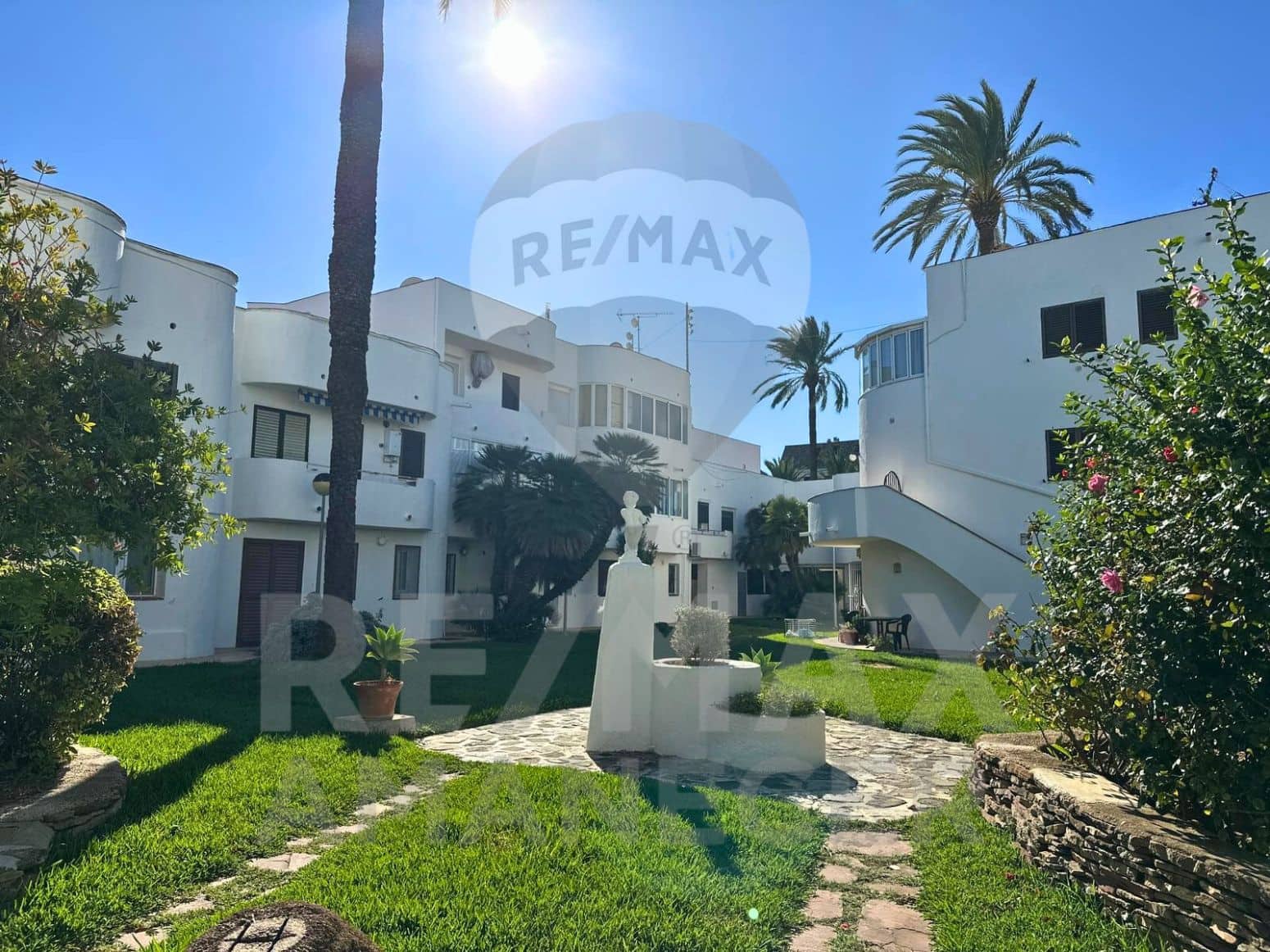 2 sovrum Lägenhet till salu i Denia - 305 000 € (Ref: 9847514)