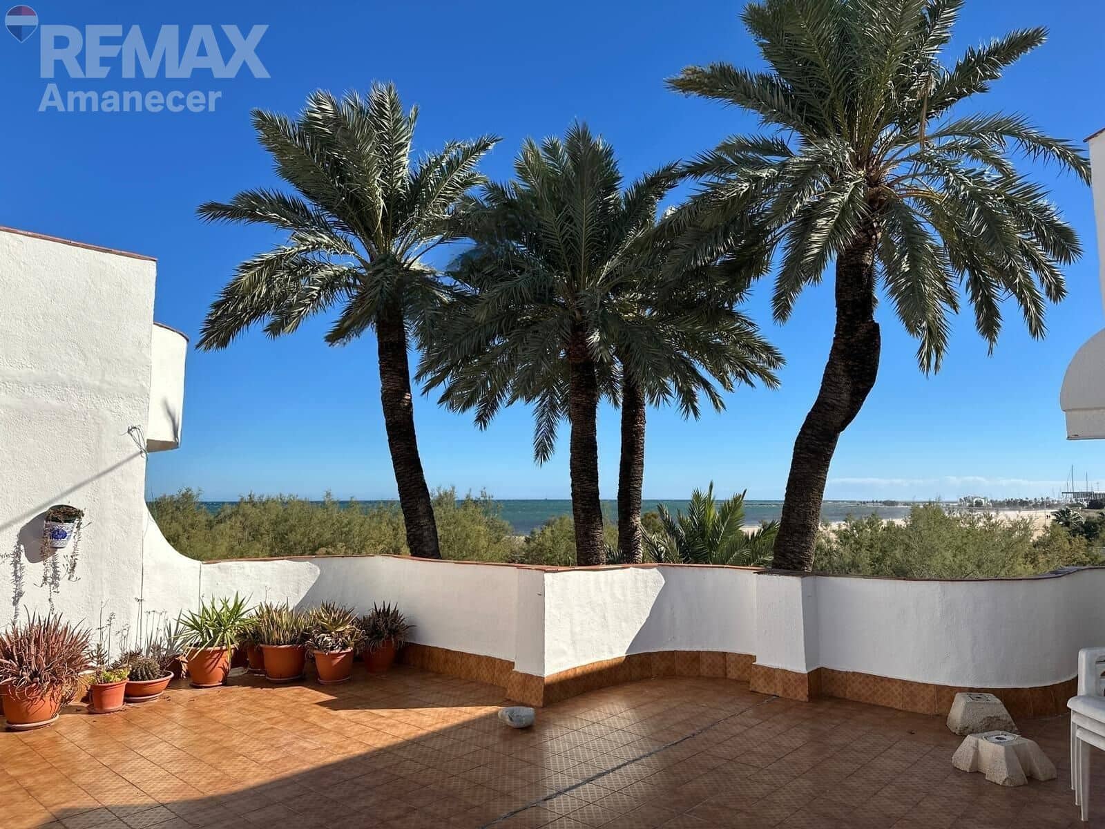 2 bedroom Flat for sale in Denia - € 305,000 (Ref: 9847514)