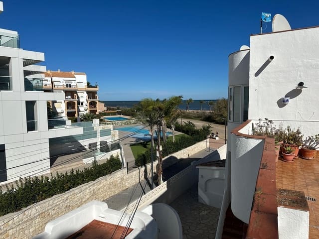 2 bedroom Flat for sale in Centro Urbano, Dénia - € 305,000 (Ref: 9847514)