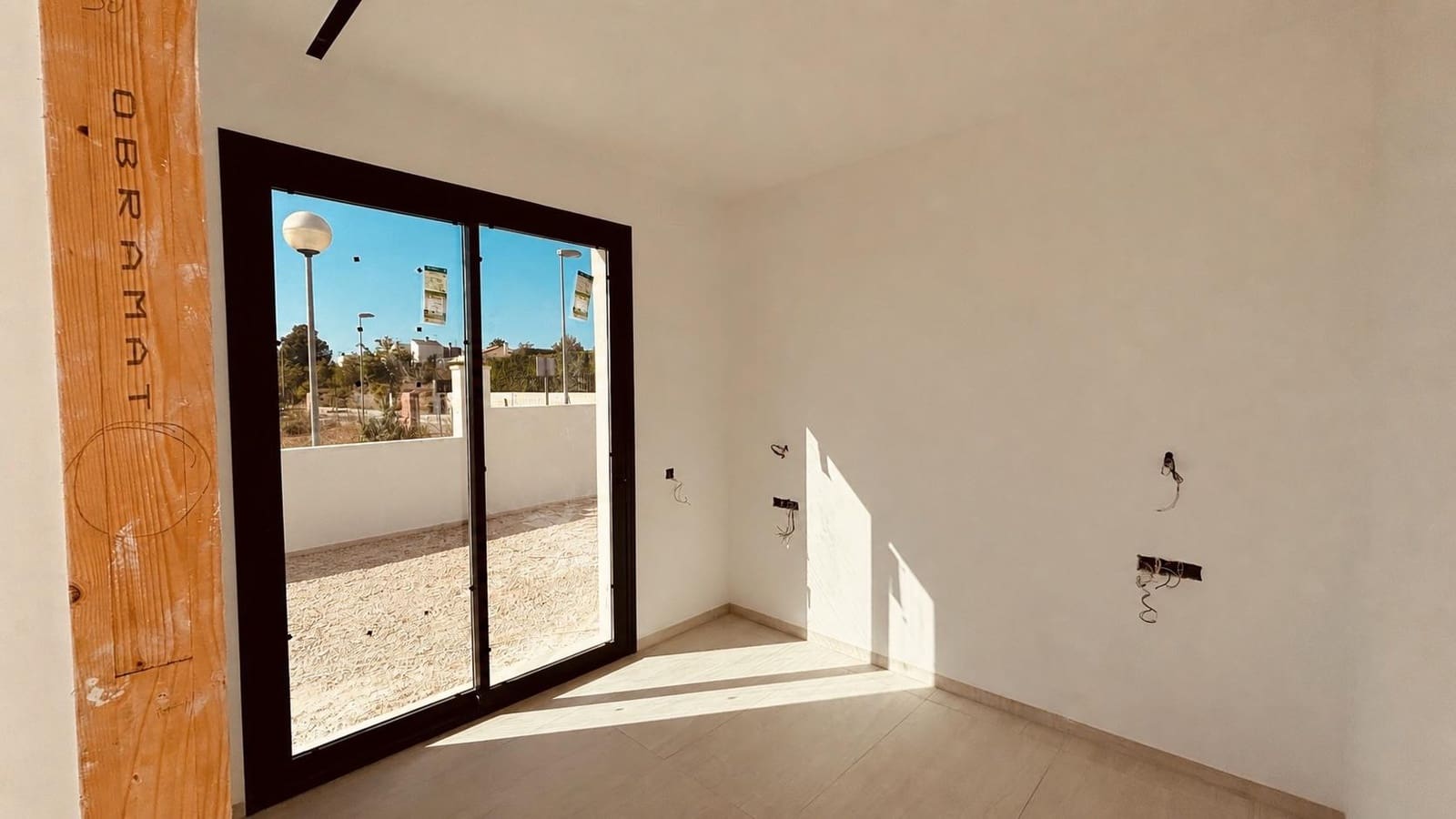 3 bedroom Villa for sale in Polop with pool garage - € 590,000 (Ref: 9847517)