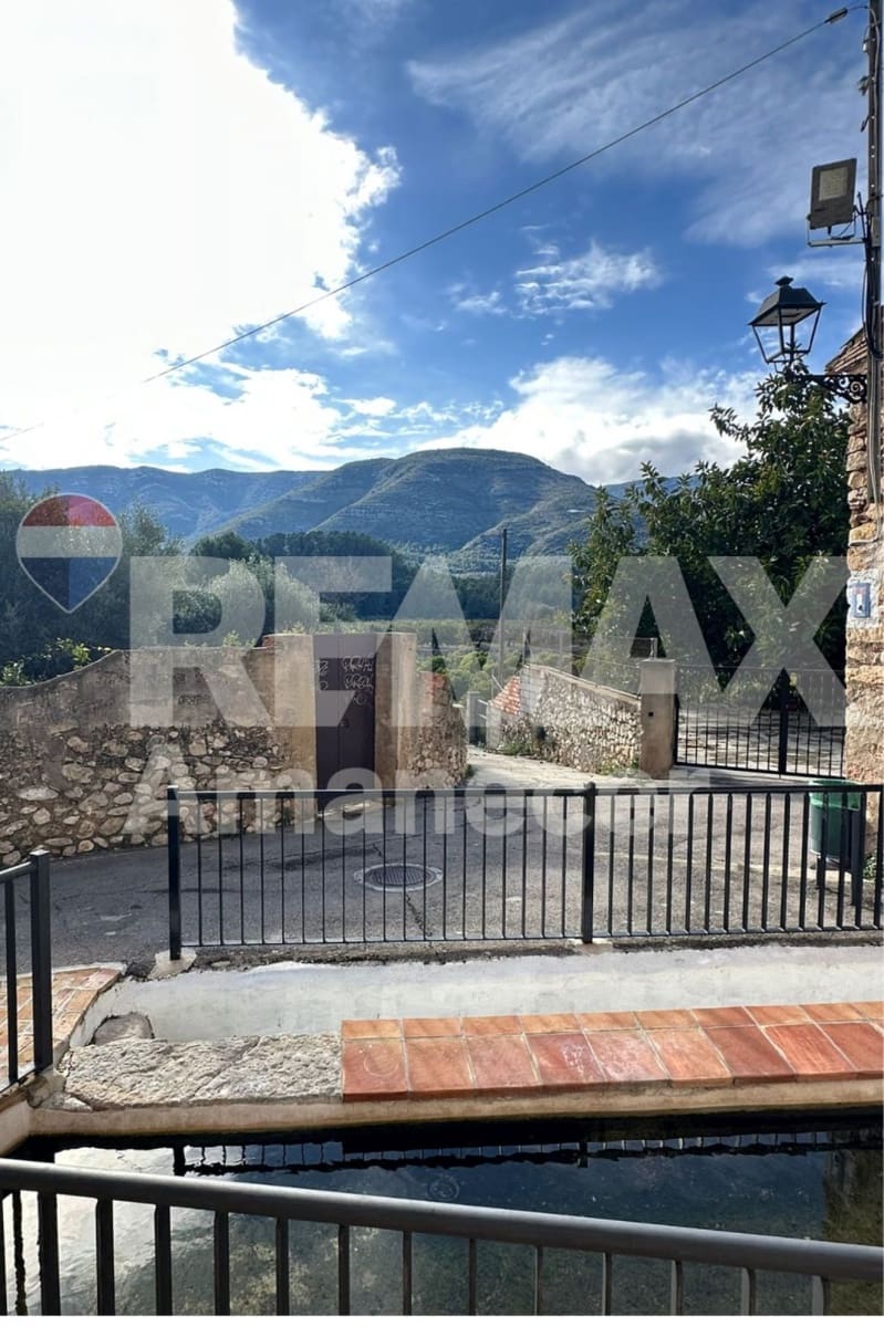 3 bedroom Villa for sale in Murla - € 75,000 (Ref: 9847519)