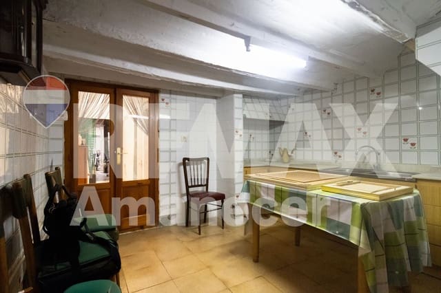 3 sypialnia Willa na sprzedaż w Teulada Pueblo, Teulada-Moraira z garażem - 180 000 € (Ref: 9847520)