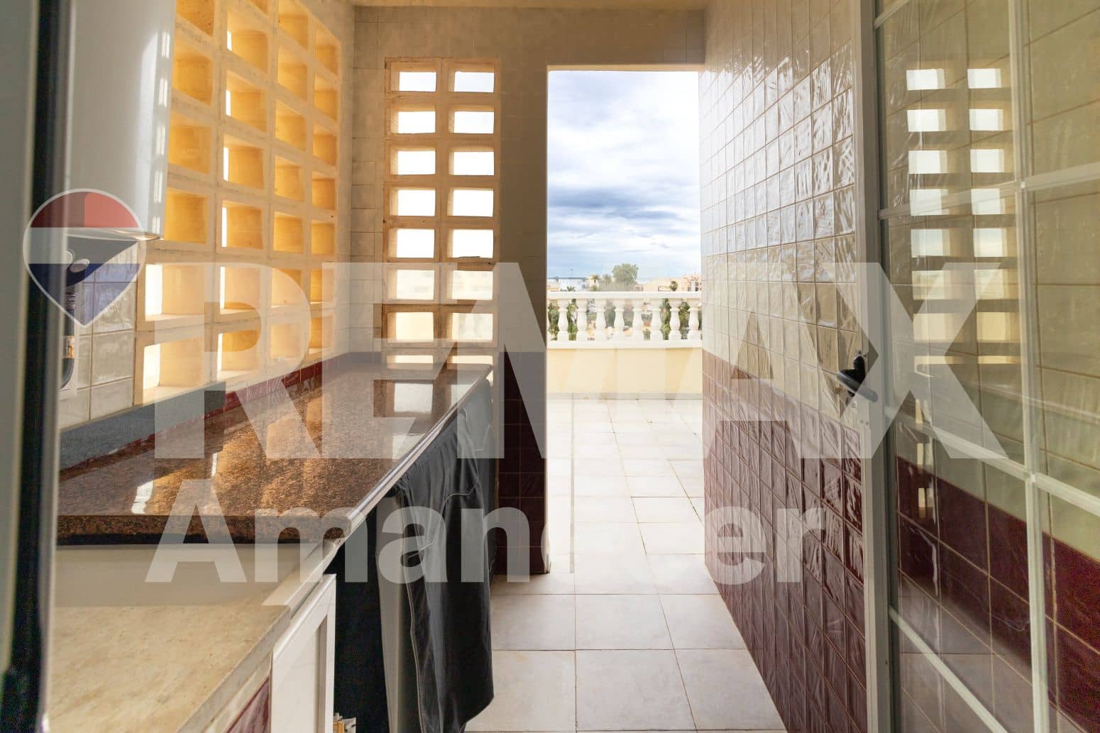 3 soveværelse Penthouse til salg i Denia med swimmingpool garage - € 449.000 (Ref: 9847521)