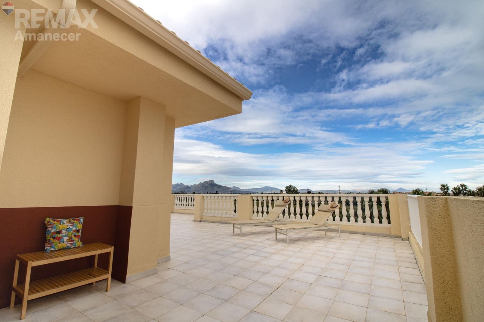 3 quarto Penthouse para venda em Denia com piscina garagem - 449 000 € (Ref: 9847521)