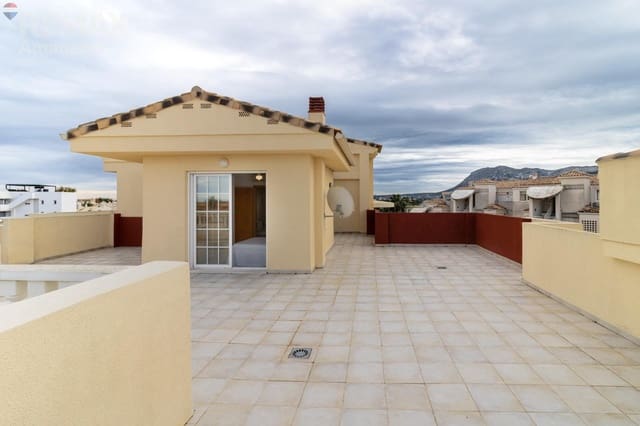 3 sovrum Takvåning till salu i Dénia med pool garage - 449 000 € (Ref: 9847521)