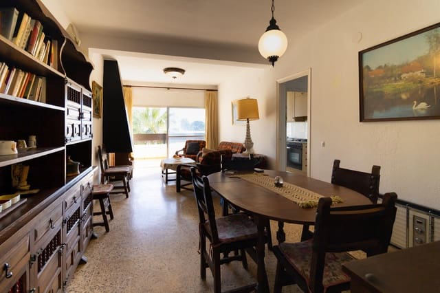 2 bedroom Flat for sale in Dénia with pool garage - € 195,000 (Ref: 9847522)