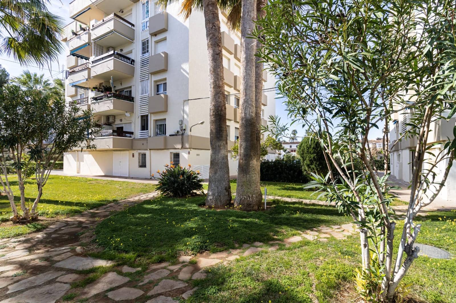 Piso de 2 habitaciones en Dénia en venta con garaje - 195.000 € (Ref: 9847522)