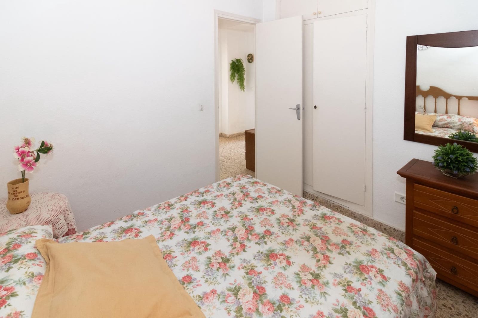 Piso de 2 habitaciones en Dénia en venta con garaje - 195.000 € (Ref: 9847522)