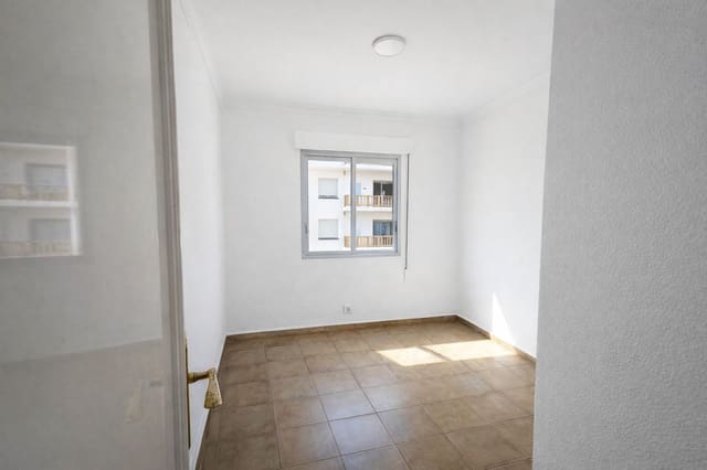 2 slaapkamer Flat te koop in El Puerto, Dénia - € 199.000 (Ref: 9847523)
