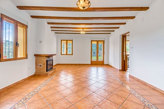 4 chambre Villa/Maison à vendre à Orba avec piscine - 429 000 € (Ref: 9847524)