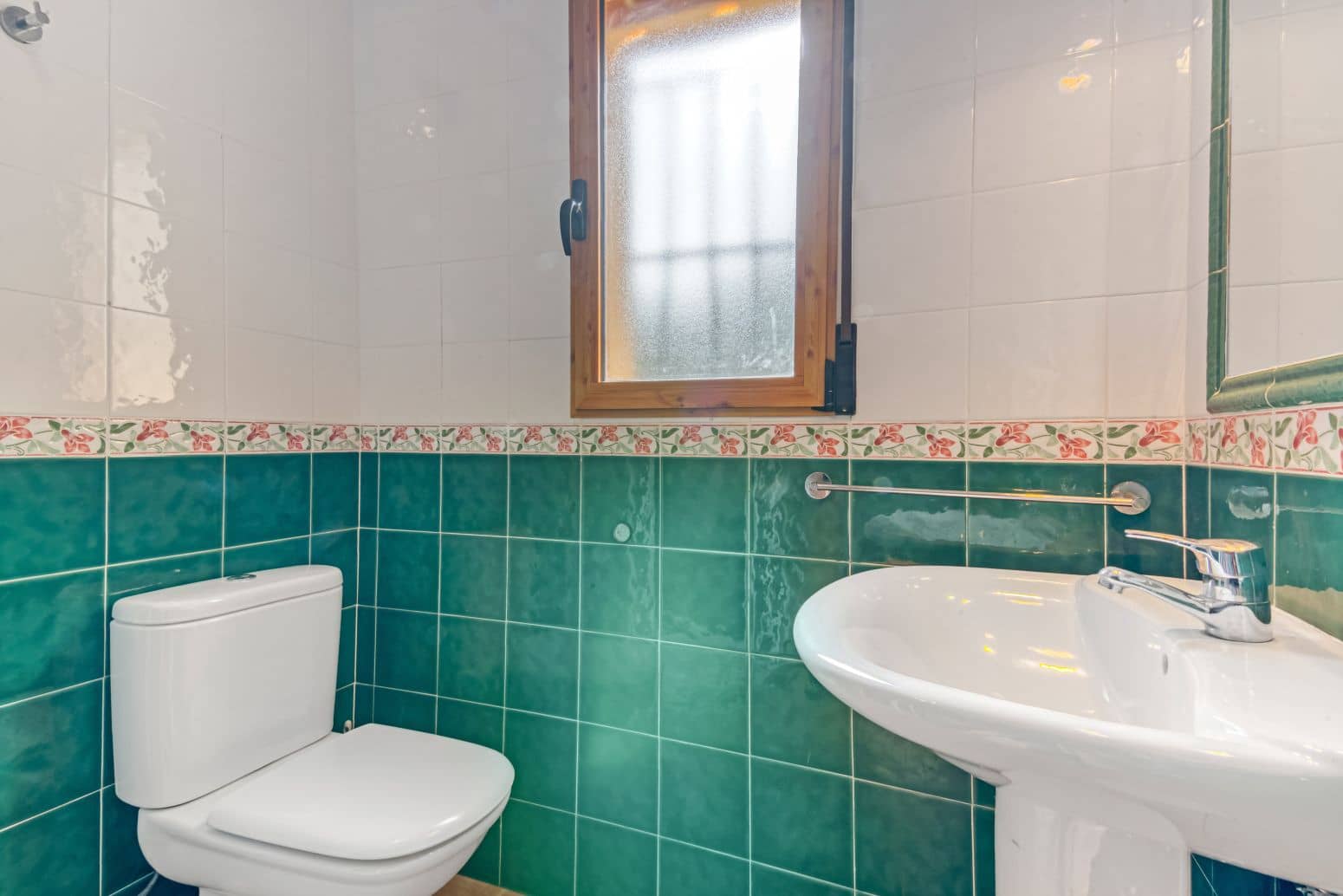 4 chambre Villa/Maison à vendre à Orba avec piscine - 429 000 € (Ref: 9847524)