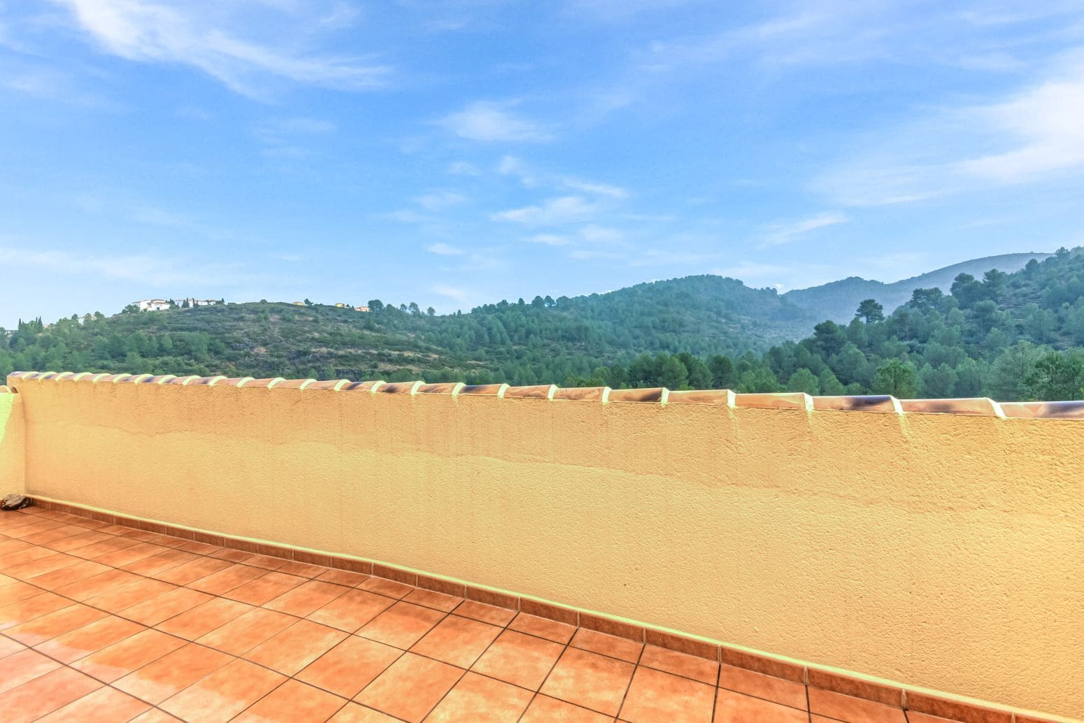 4 chambre Villa/Maison à vendre à Orba avec piscine - 429 000 € (Ref: 9847524)