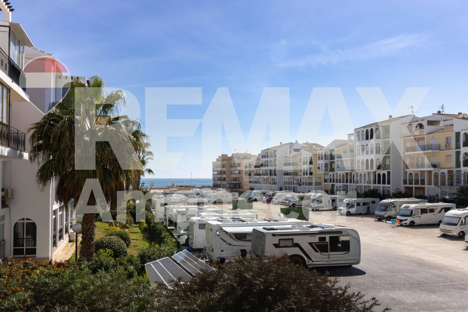 Commercieel te koop in La Veleta - € 218.000 (Ref: 9847525)