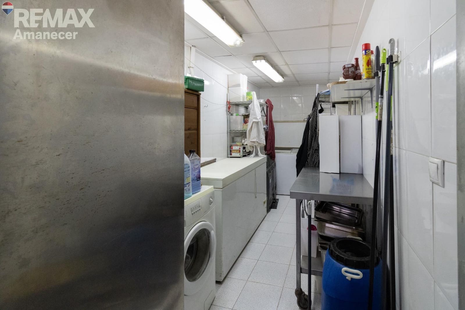 Commercieel te koop in La Veleta - € 199.000 (Ref: 9847525)