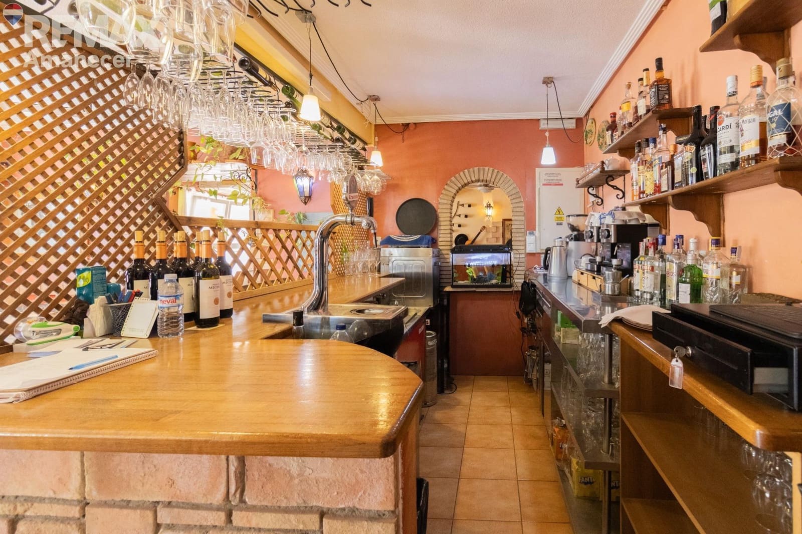 Commercieel te koop in La Veleta - € 199.000 (Ref: 9847525)