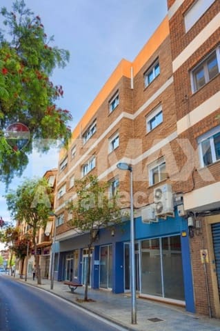 Piso de 3 habitaciones en El Puerto, Dénia en alquiler - 1.300 € (Ref: 9847526)