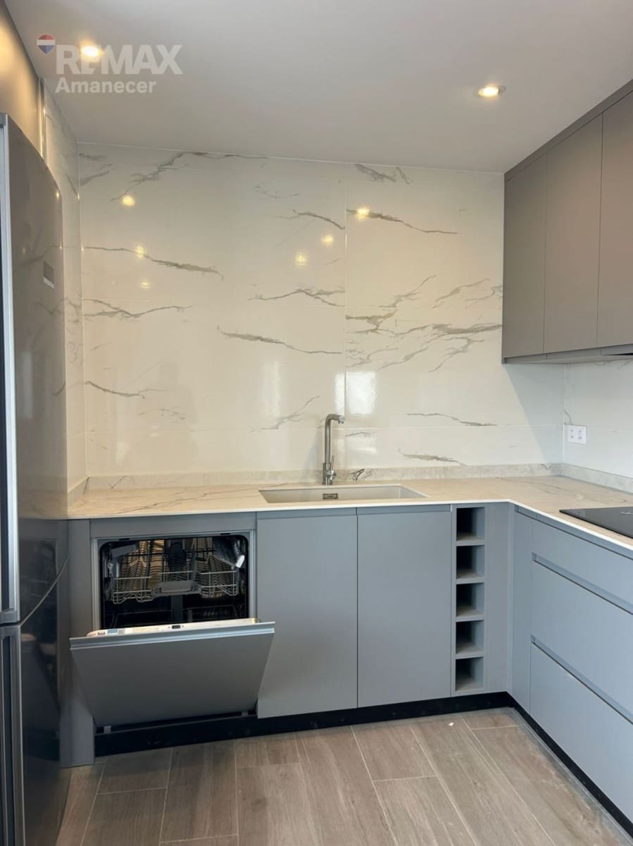 3 bedroom Flat for rent in Denia - € 1,300 (Ref: 9847526)