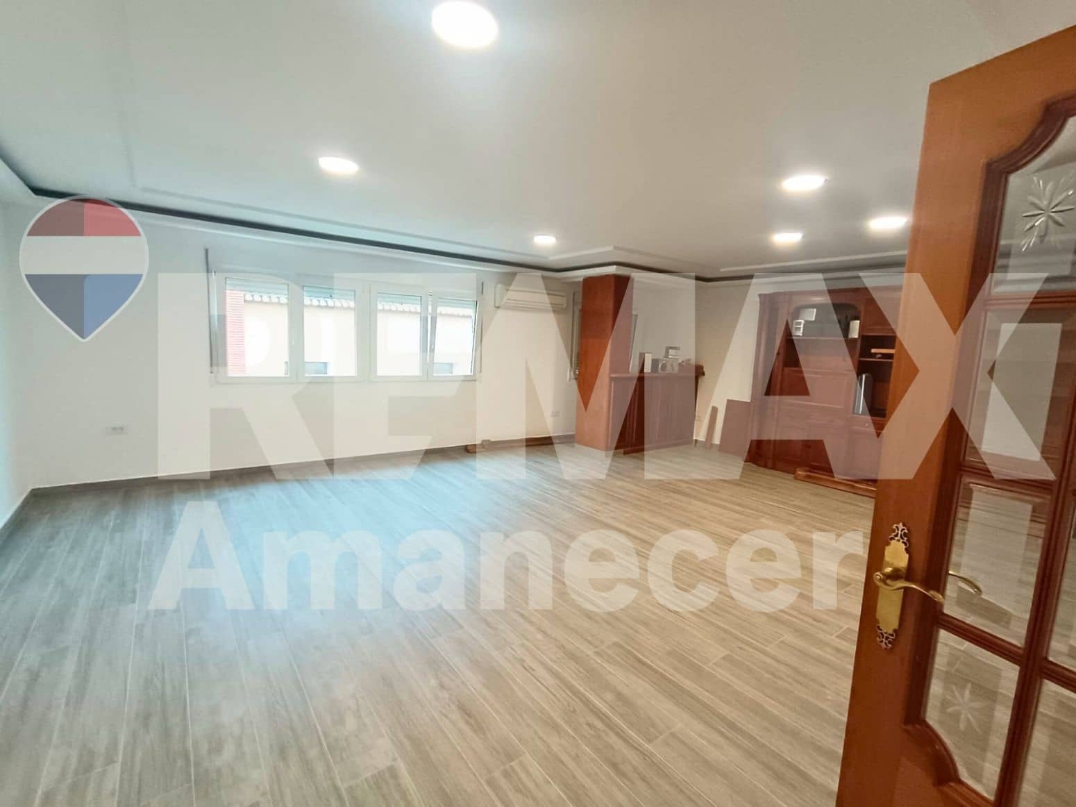 4 bedroom Flat for rent in Denia - € 1,500 (Ref: 9847527)