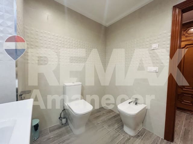Piso de 4 habitaciones en El Puerto, Dénia en alquiler - 1.500 € (Ref: 9847527)