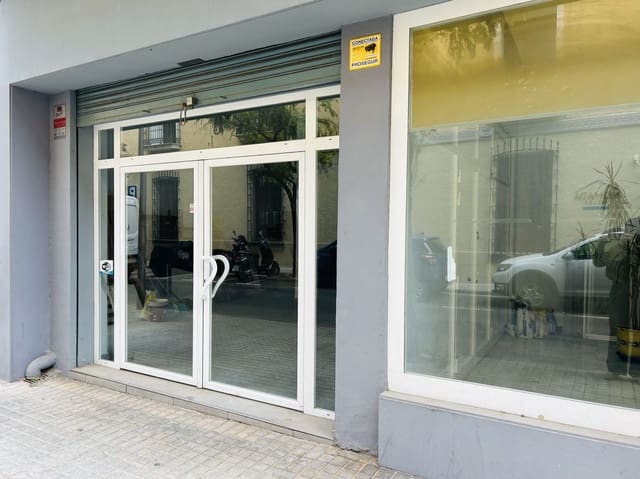 Empresa para arrendar em El Puerto, Dénia - 1 100 € (Ref: 9847528)