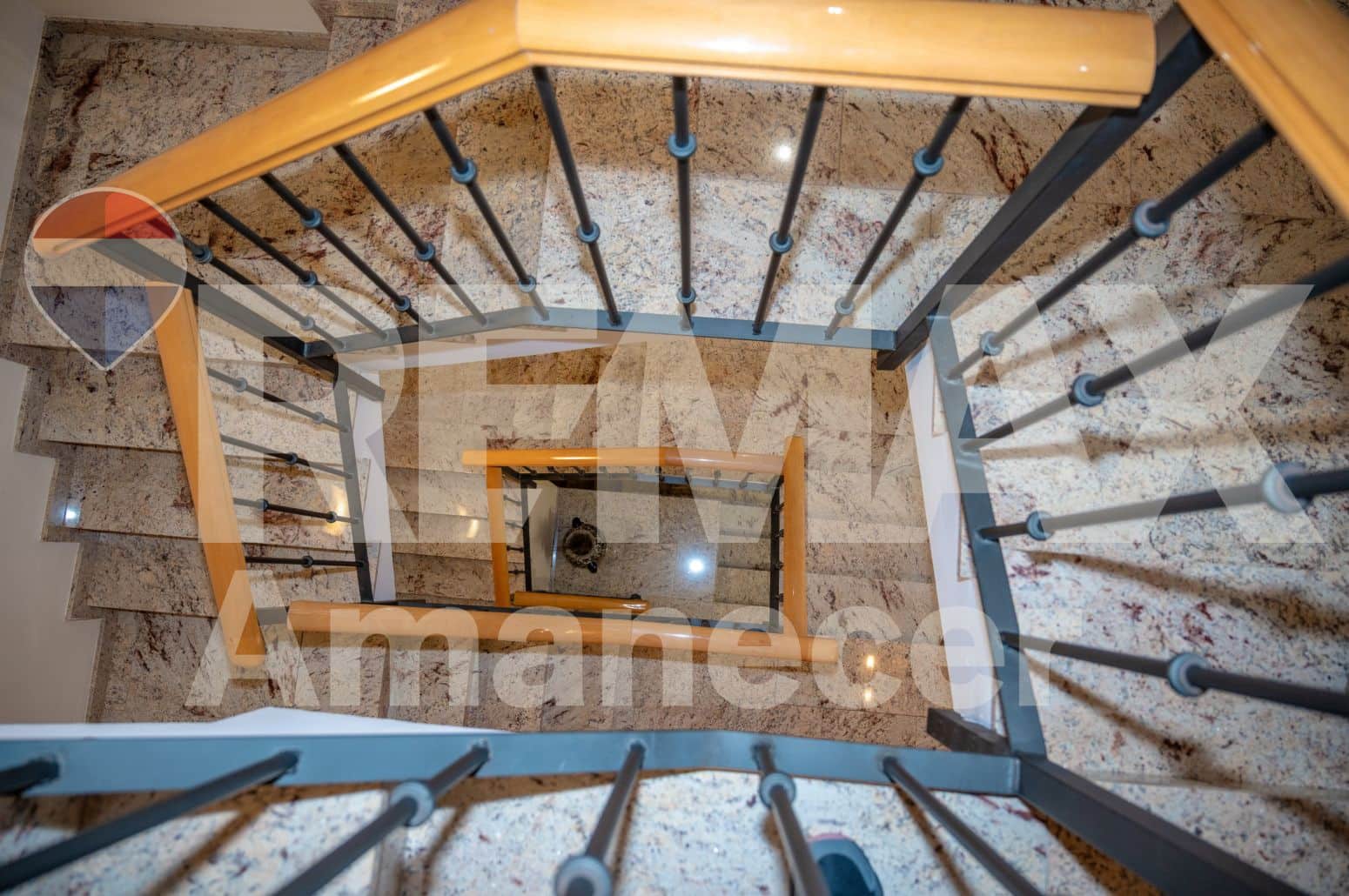 5 Zimmer Villa zu verkaufen in Alfafara mit Garage - 240.000 € (Ref: 9847530)