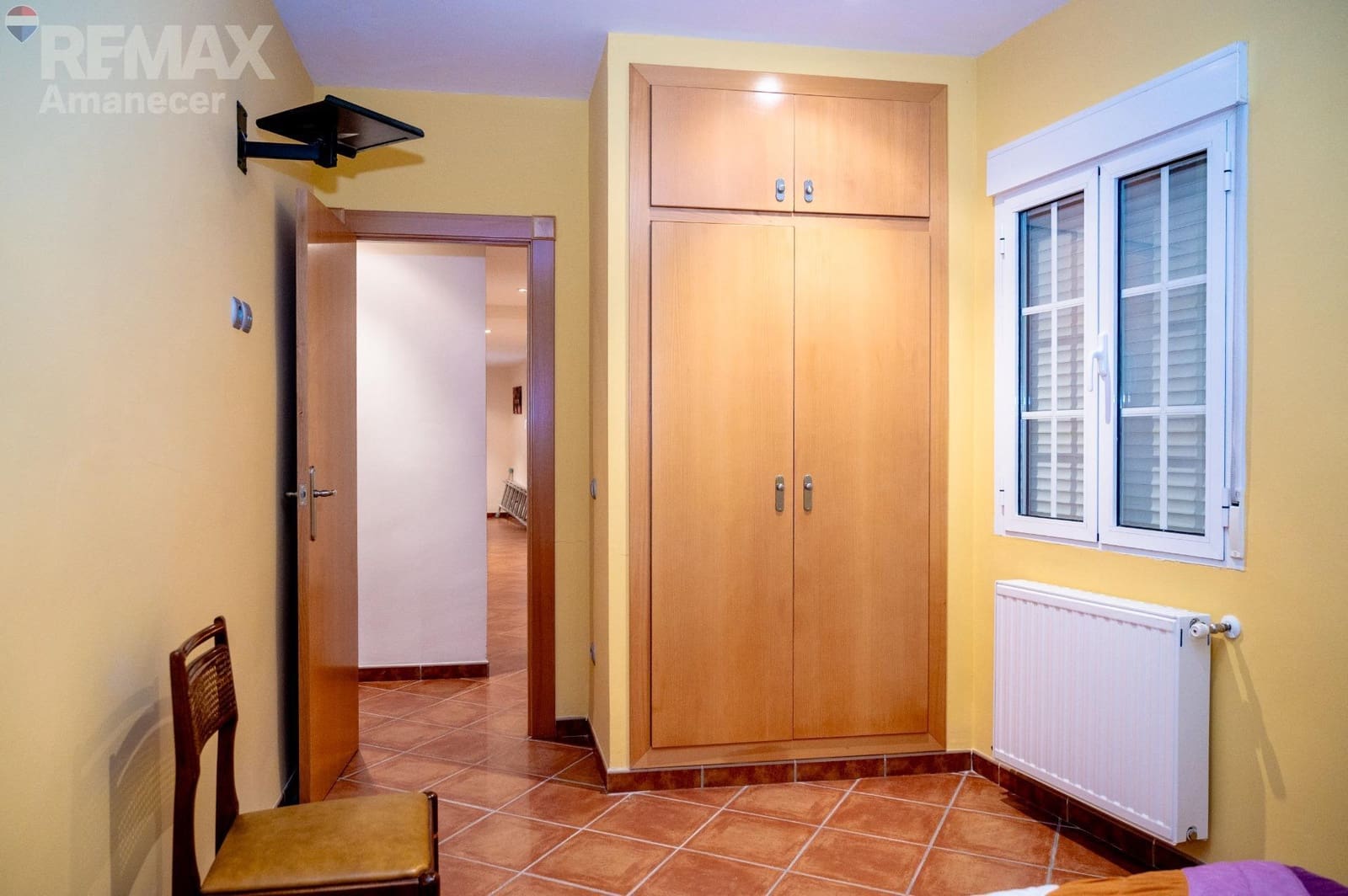 5 bedroom Villa for sale in Alfafara with garage - € 239,000 (Ref: 9847530)