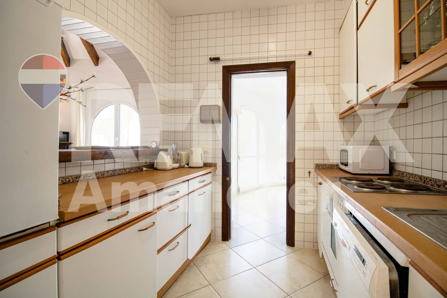 3 slaapkamer Villa te koop in Montemar met zwembad garage - € 675.000 (Ref: 9847534)