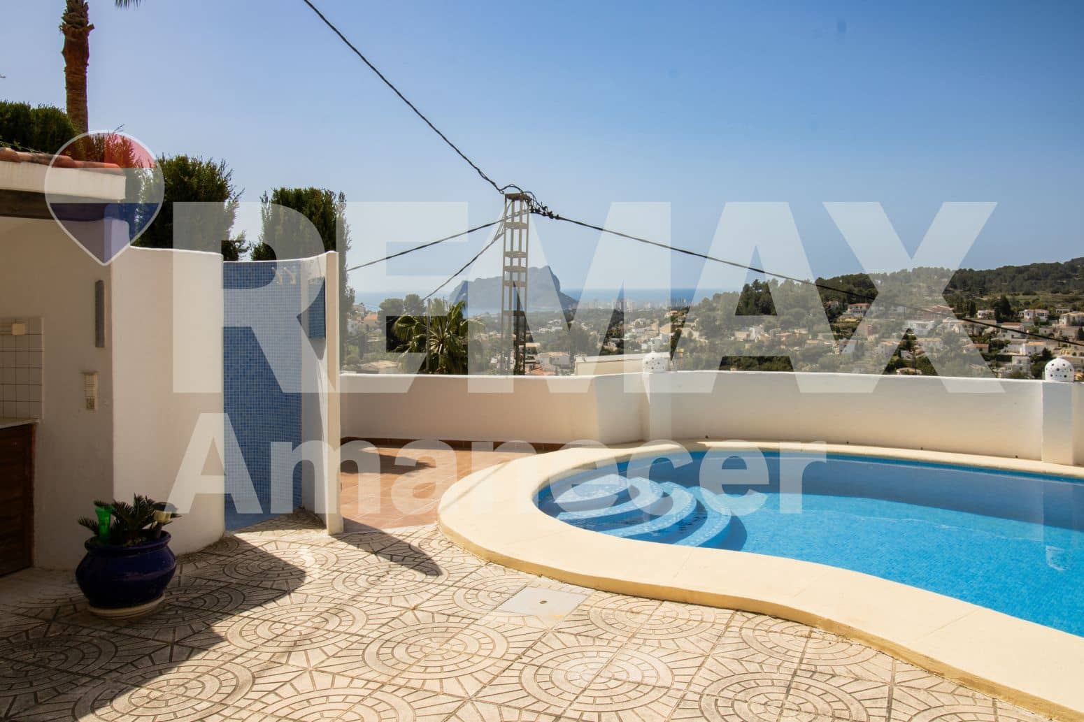 3 slaapkamer Villa te koop in Montemar met zwembad garage - € 675.000 (Ref: 9847534)