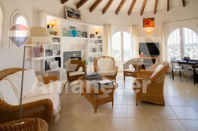 3 slaapkamer Villa te koop in Montemar, Benissa met zwembad garage - € 675.000 (Ref: 9847534)