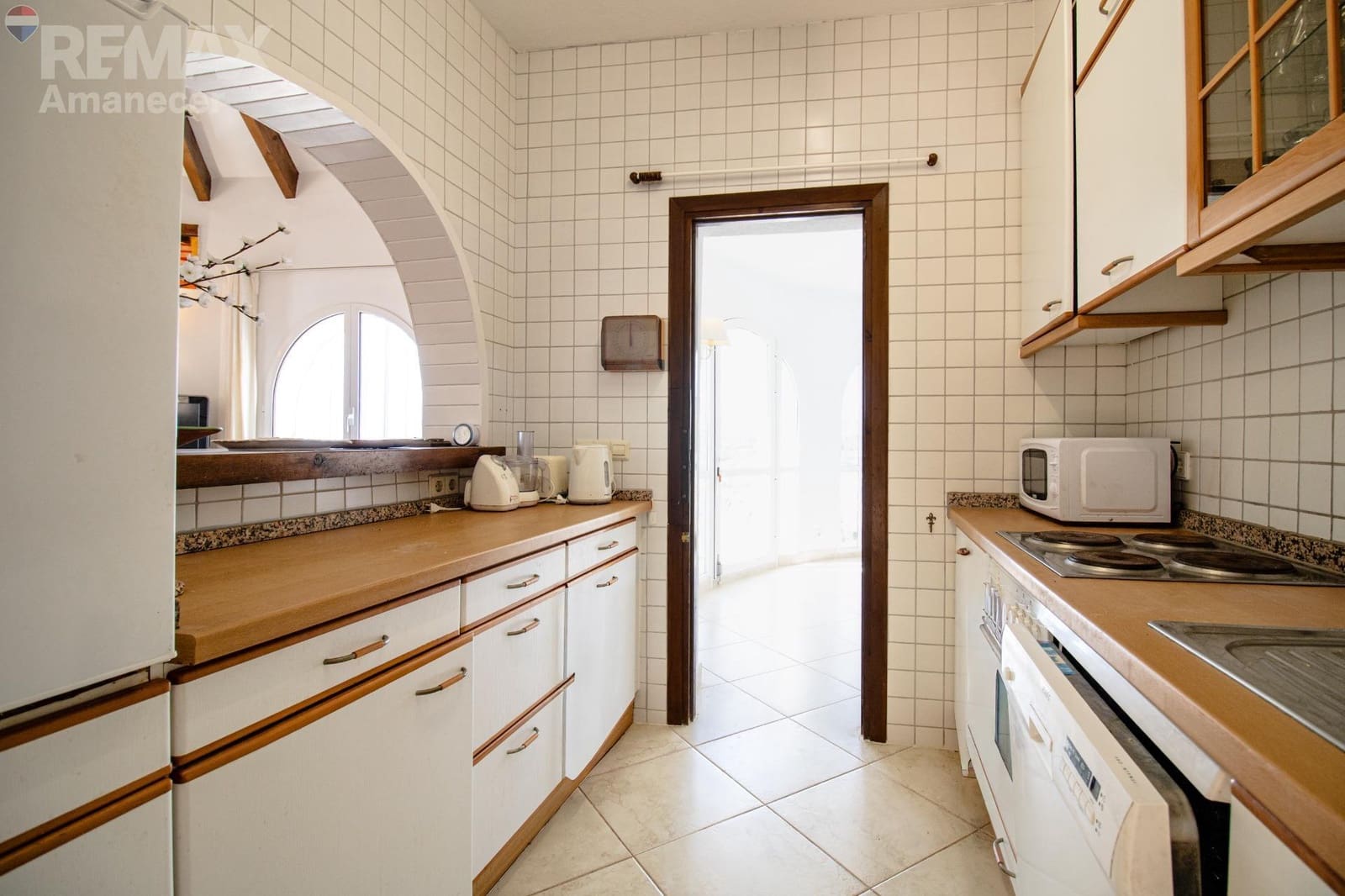 3 soverom Villa til salgs i Montemar med svømmebasseng garasje - € 645 000 (Ref: 9847534)