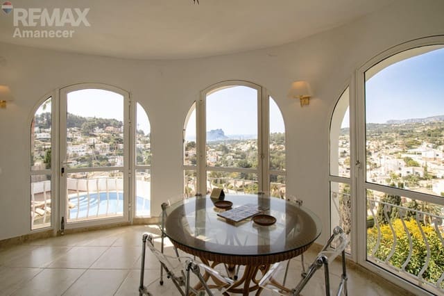 3 soverom Villa til salgs i Montemar, Benissa med svømmebasseng garasje - € 645 000 (Ref: 9847534)