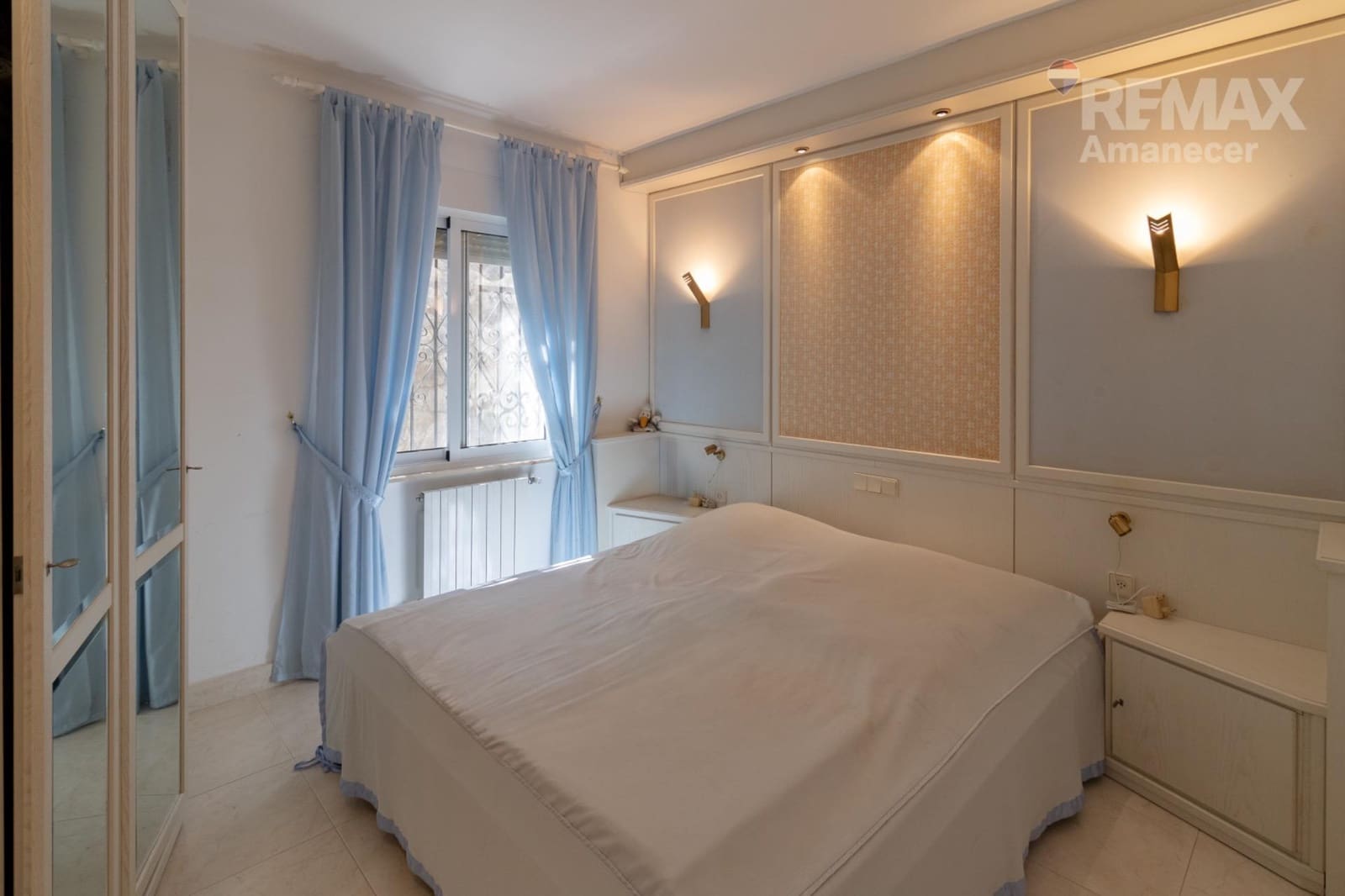 6 bedroom Villa for sale in Denia with garage - € 1,350,000 (Ref: 9849379)