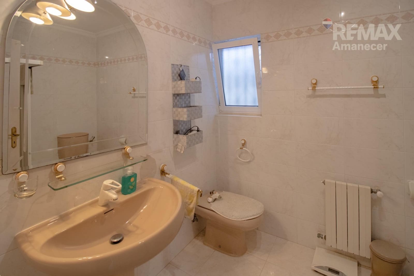 6 bedroom Villa for sale in Denia with garage - € 1,350,000 (Ref: 9849379)