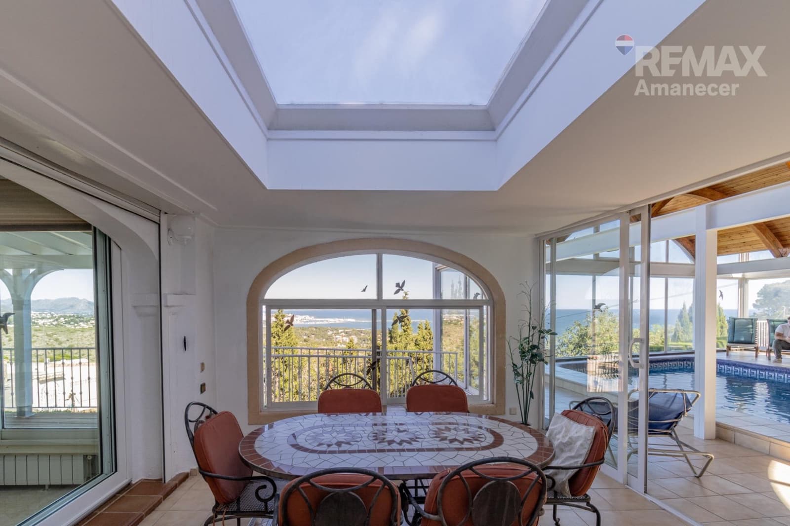 6 bedroom Villa for sale in Denia with garage - € 1,350,000 (Ref: 9849379)