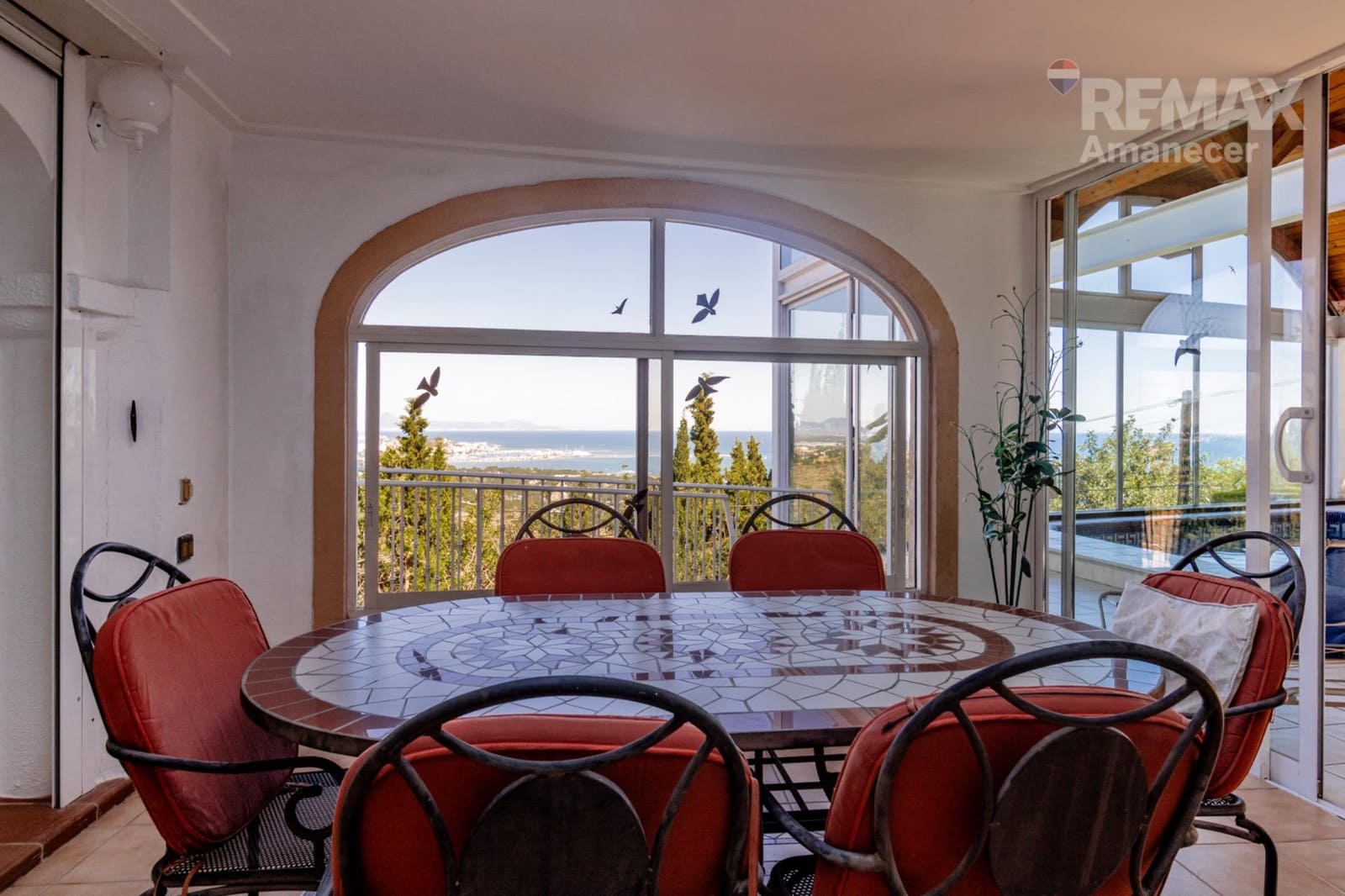 6 bedroom Villa for sale in Denia with garage - € 1,350,000 (Ref: 9849379)