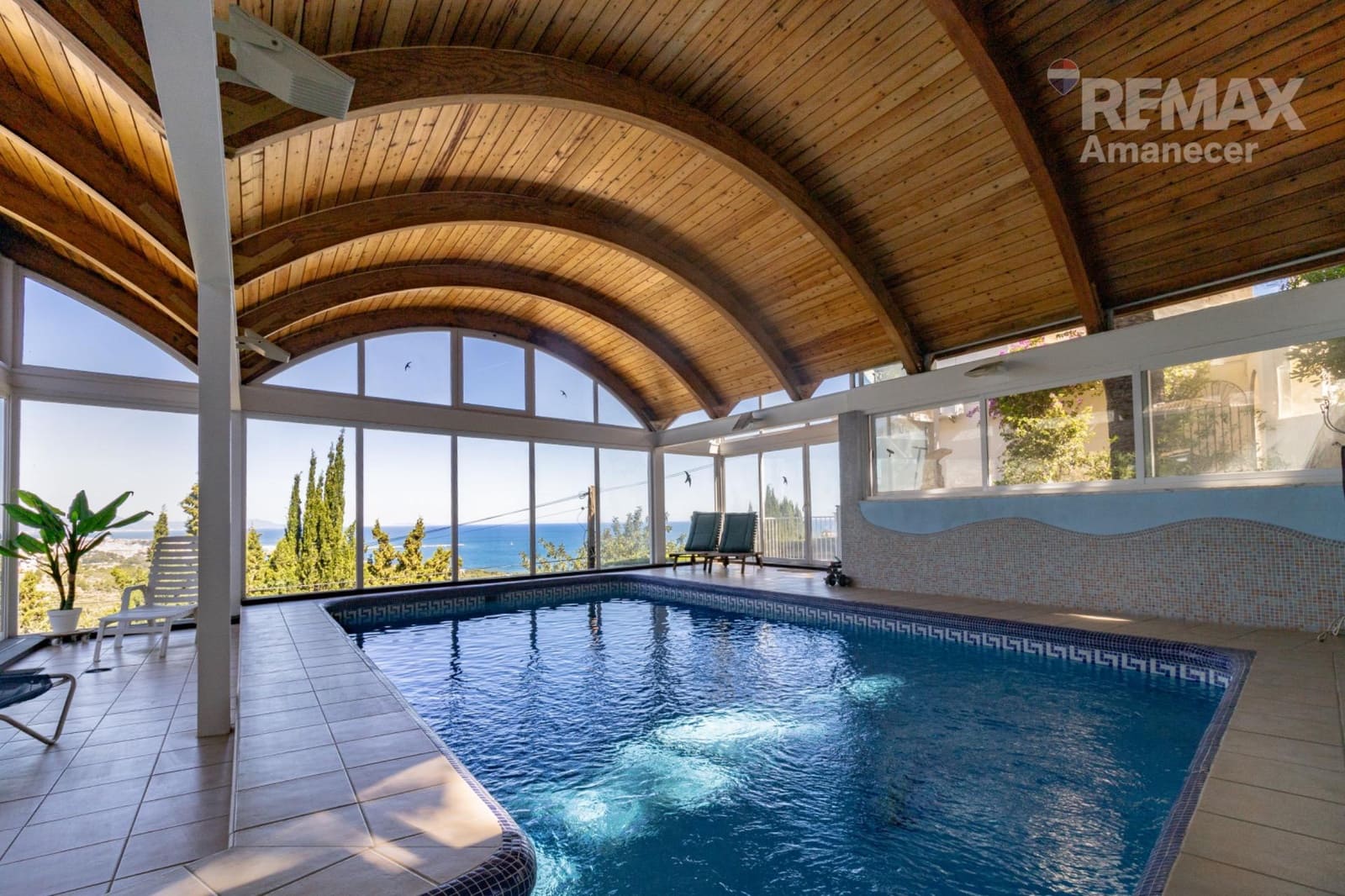 6 bedroom Villa for sale in Denia with garage - € 1,350,000 (Ref: 9849379)