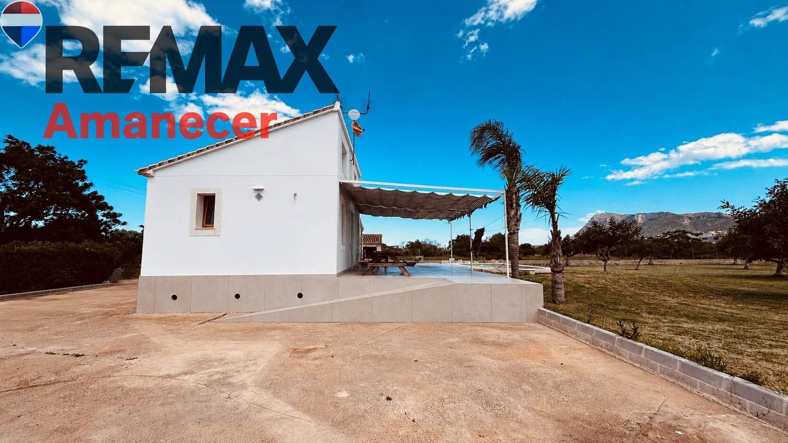 1 Zimmer Villa zu vermieten in Denia mit Pool Garage - 2.000 € (Ref: 9849380)