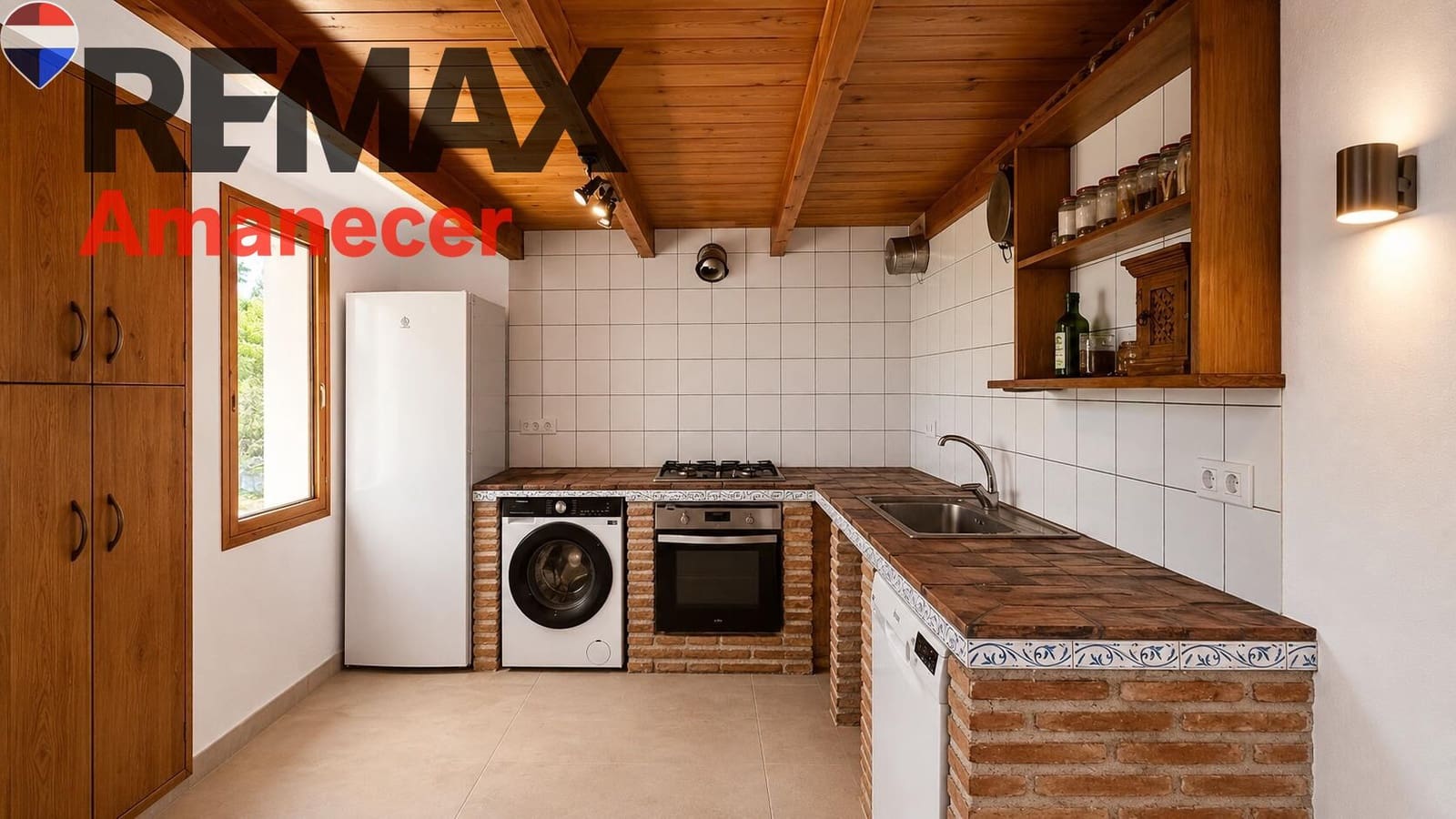 1 Zimmer Villa zu vermieten in Denia mit Pool Garage - 2.000 € (Ref: 9849380)